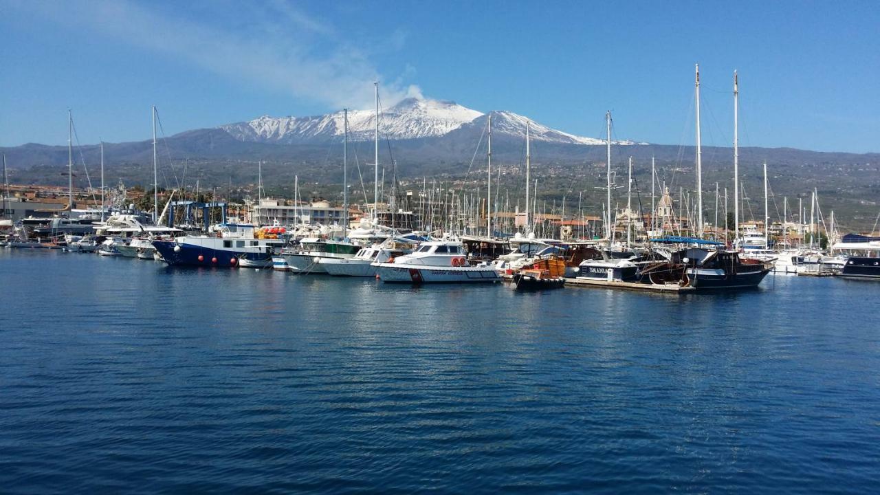 Casa Donna Rosaria Tra Etna E Taormina Apartment Riposto Exterior foto