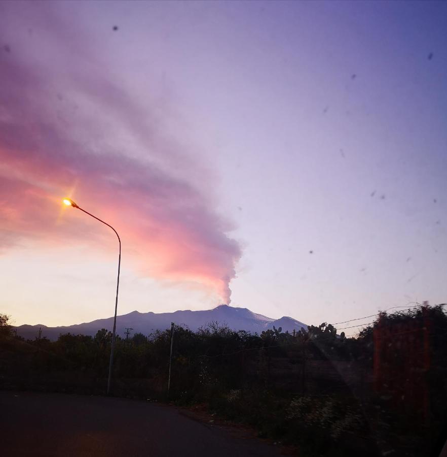 Casa Donna Rosaria Tra Etna E Taormina Apartment Riposto Exterior foto